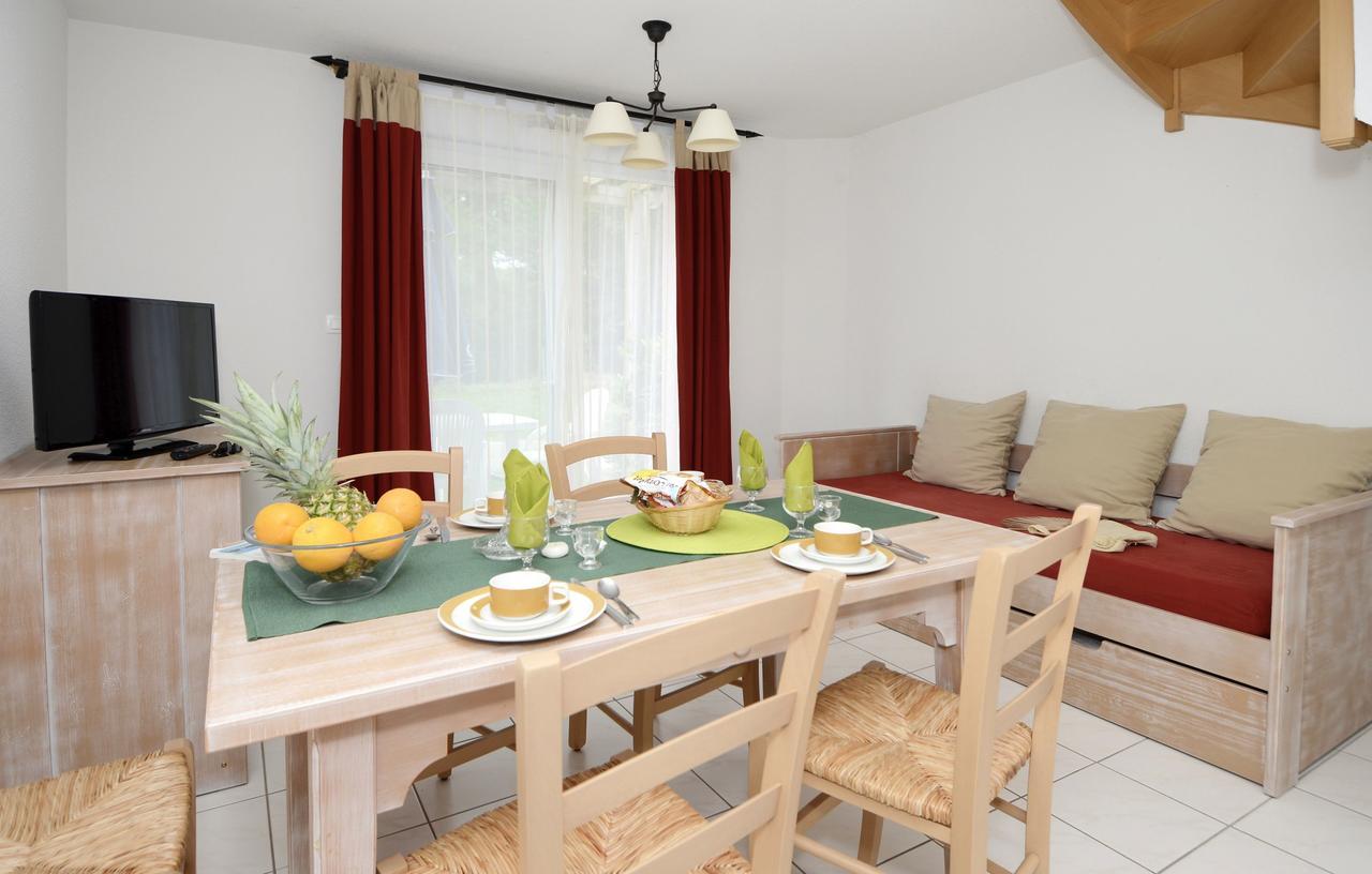 Rignac  Residence Odalys Le Hameau Du Lac מראה חיצוני תמונה